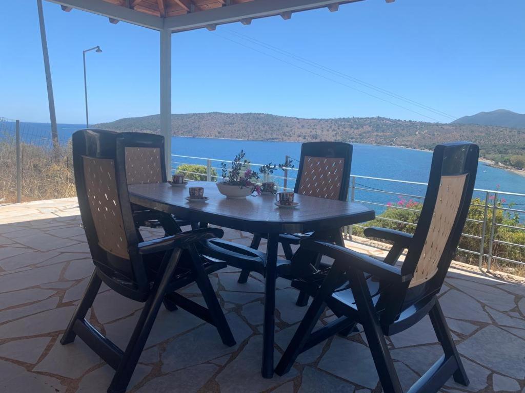 Villa Ageranos Seaview House Kamáres Esterno foto