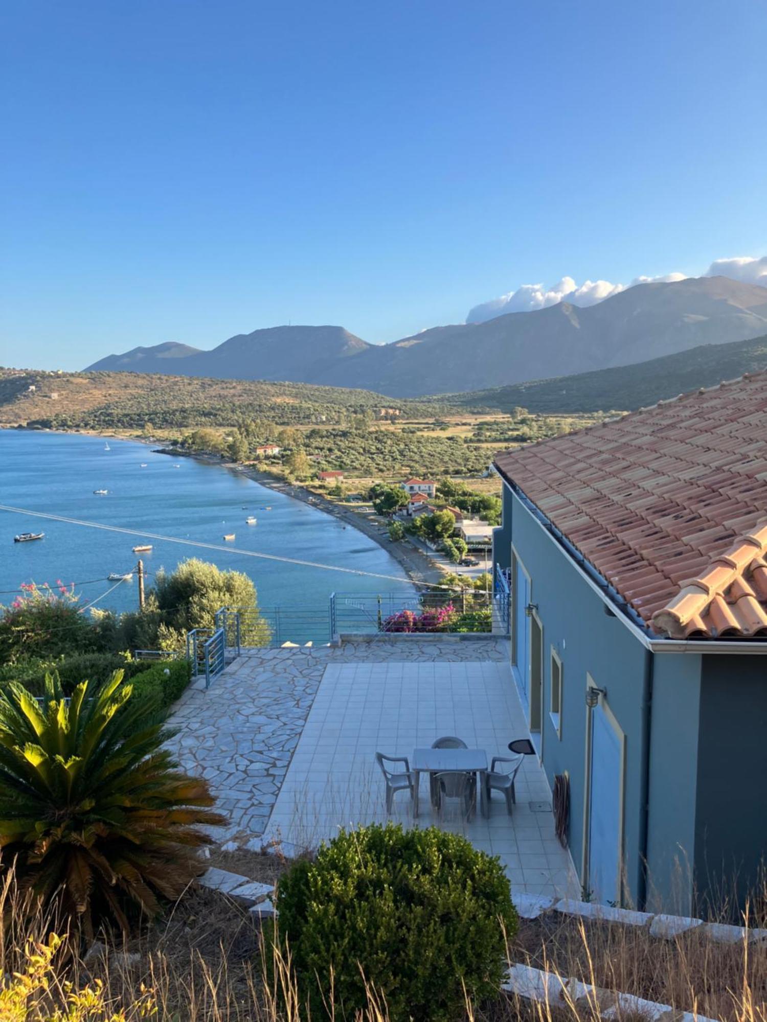 Villa Ageranos Seaview House Kamáres Esterno foto